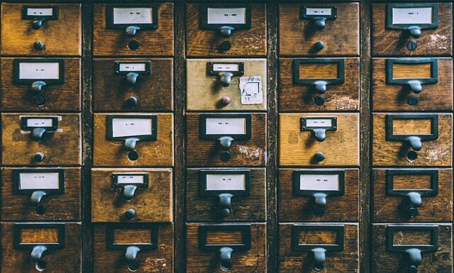 Jaki system szuflad do szafy?