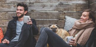 Ile kosztuje wniesienie kanapy do salonu?