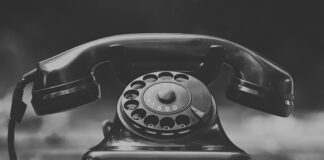 Do kogo należy Czat GPT?