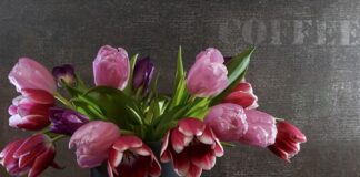 Jak dobrać sprężyny do automatycznego otwierania klapy bagażnika?