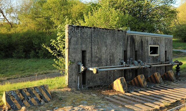 Gdzie jest skrzynka bezpieczników VW T4?