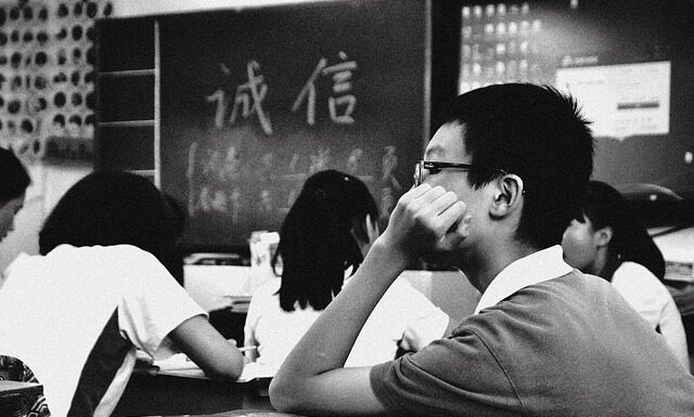 Czy najechanie na krawężnik to koniec egzaminu? Czy najechanie na krawężnik to koniec egzaminu?