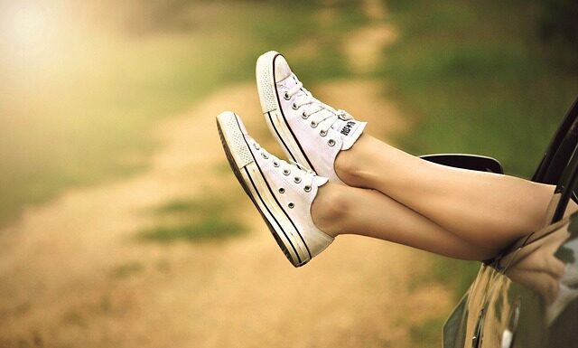 Jak otworzyć samochód z centralnym zamkiem bez akumulatora? Jak otworzyć samochód z centralnym zamkiem bez akumulatora?