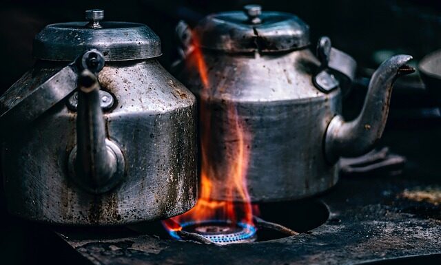 Jak odblokować Sprężyna gazowa?