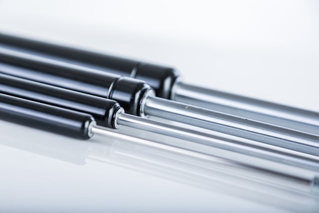 Co to jest siłownik w samochodzie? Co to jest siłownik w samochodzie?