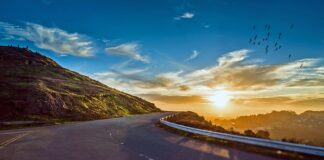 Czy trzeba mieć boczne kierunkowskazy?