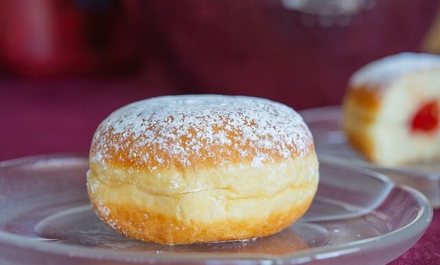 Co oznacza smalec pod korkiem oleju? Co oznacza smalec pod korkiem oleju?